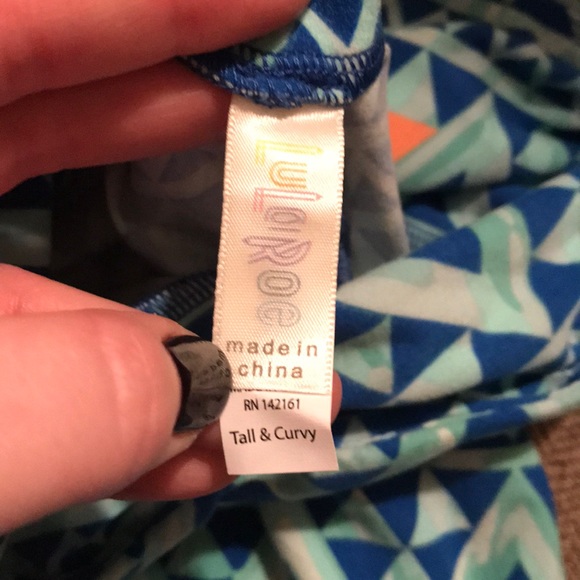 Lularoe TC Leggings - Picture 2 of 2